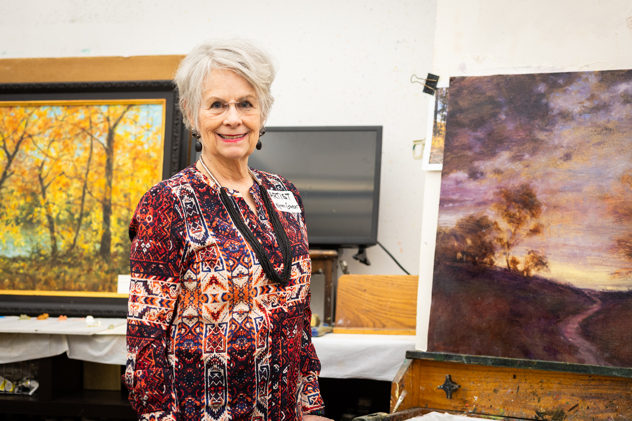 Easel Artist